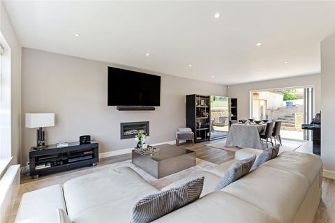 6 bedroom detached house for sale, Silverthorn Drive, Hemel Hempstead, Hertfordshire, HP3