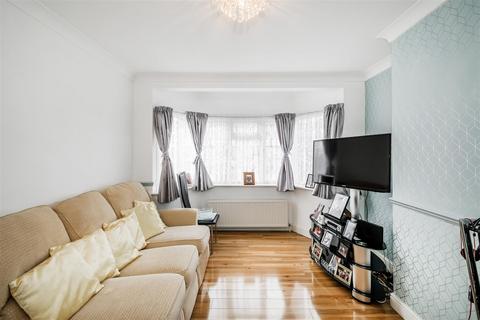 undefined, Onslow Gardens, South Woodford