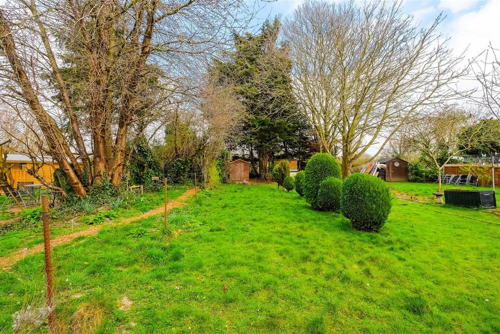87 Onslow gardens-12.jpg