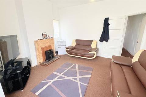 3 bedroom end of terrace house for sale, Westfield Road, Birmingham B14