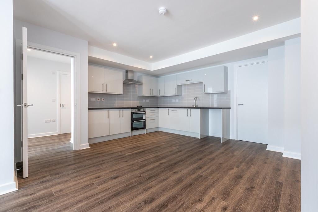 Apt 2 Splendid Open Plan Living Room &amp; Kitchen