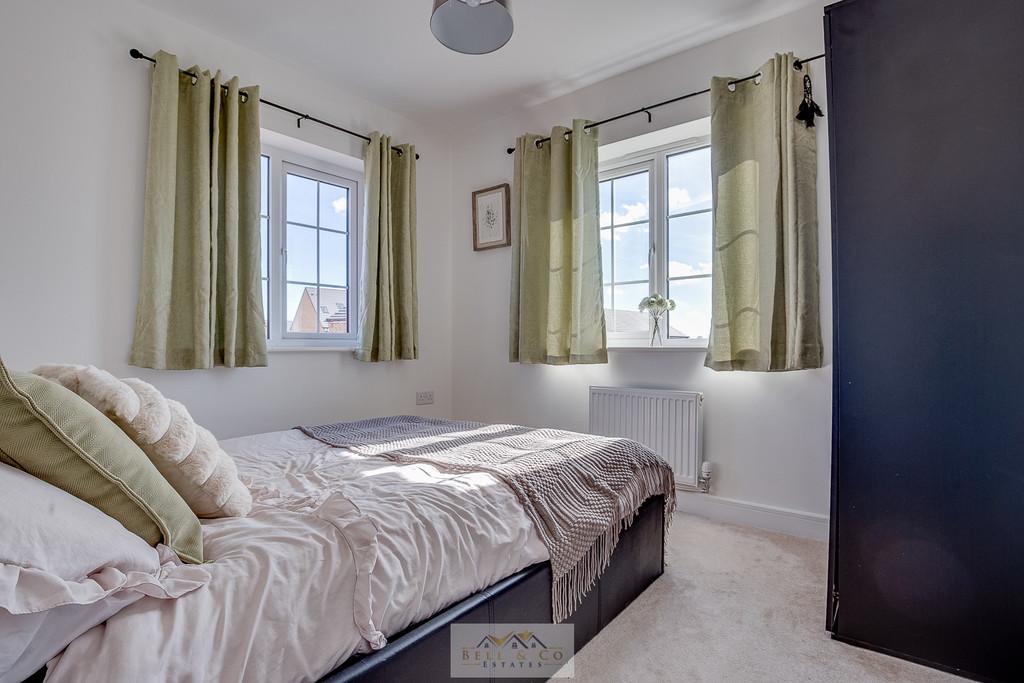 Bedroom 2.1