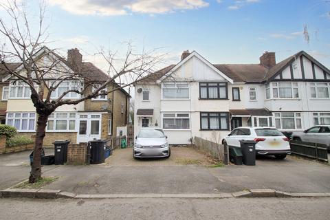 101 Uplands Road, Woodford Green, IG8 8JP