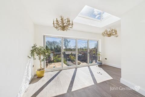 48 Beamhill Road, Stretton, Burton-on-trent, DE13 0AE