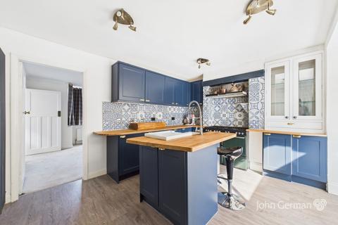 48 Beamhill Road, Stretton, Burton-on-trent, DE13 0AE