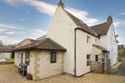 4 bedroom cottage for sale, Westwells, Neston SN13