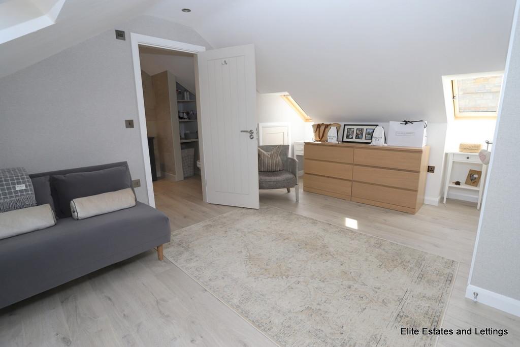 28 img 9618