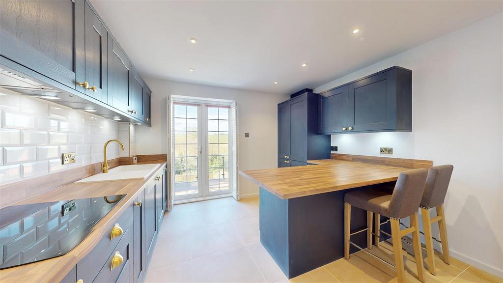 Oak Terrace 3 Kitchen 1.jpg