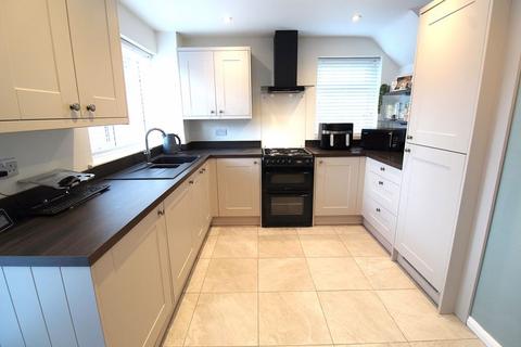 3 bedroom end of terrace house for sale, Dovecote Drive,  Borrowash, Derby