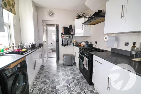 49 Hurst Road, Erith, DA8 3EW