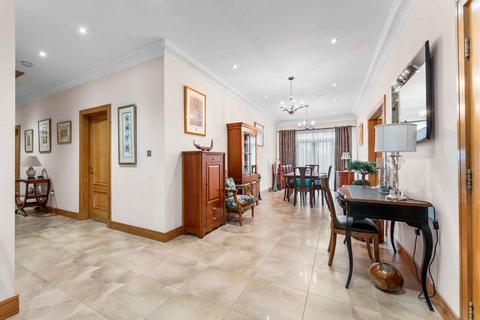 3 bedroom detached bungalow for sale, 1 Howford, Ballochmyle Estate, Mauchline KA5 6JU