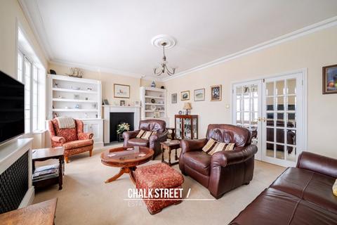 26 Stanley Road, Hornchurch, RM12 4JN