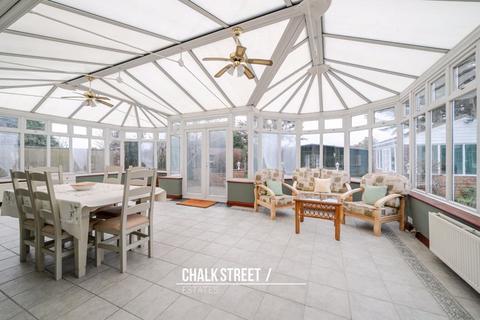 26 Stanley Road, Hornchurch, RM12 4JN