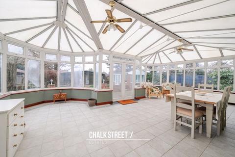 26 Stanley Road, Hornchurch, RM12 4JN