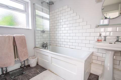 32 West Street, Bexleyheath, DA7 4BE
