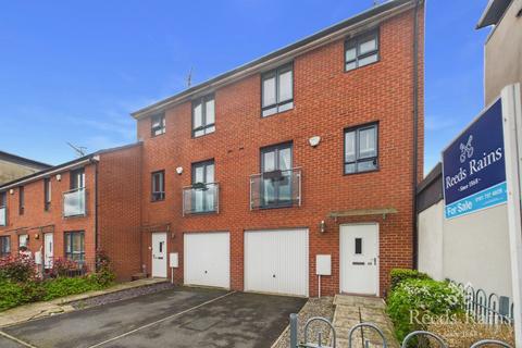 undefined, Moss Street, Greater Manchester M7