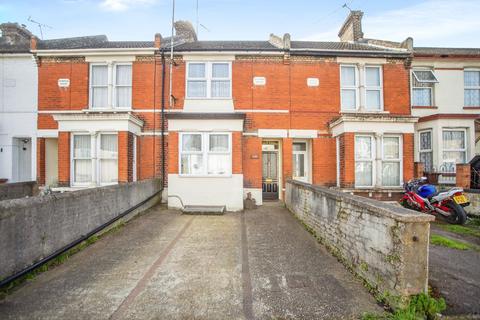 Gillingham Road, Kent ME7