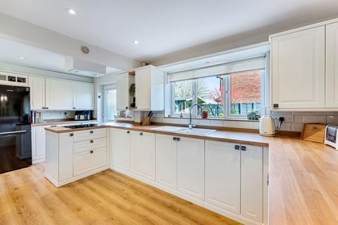 9 Beechfield Drive, Leigh, WN7 3JB