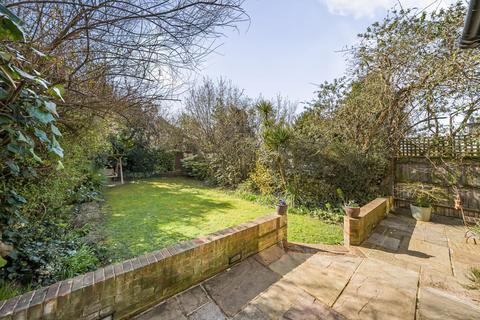 4 bedroom semi-detached house for sale, Brookway, Blackheath
