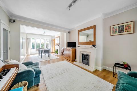 24 Brookway, London, SE3 9BJ