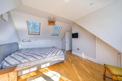 24 Brookway, London, SE3 9BJ