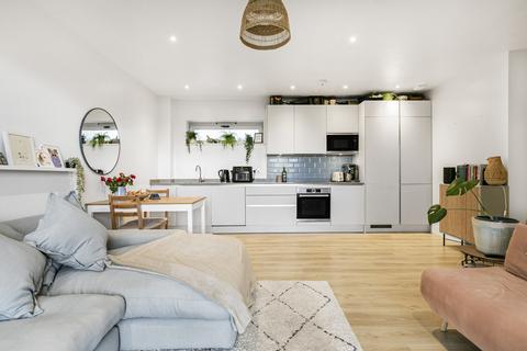 2 bedroom flat for sale, Quicks Road, Wimbledon, SW19