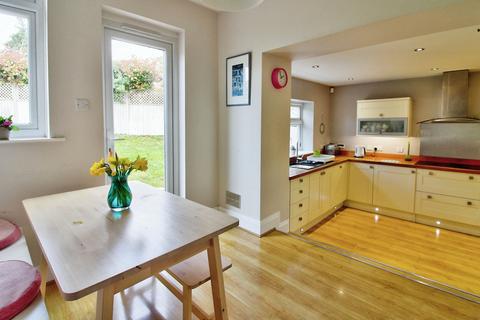 173 Bishop Road, Bristol, BS7 8NA
