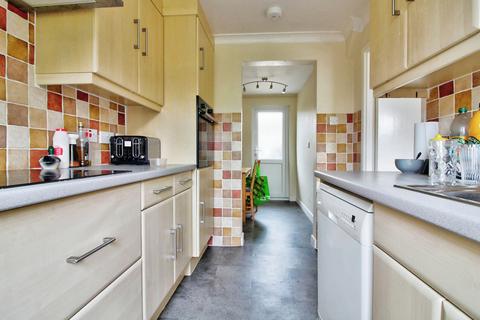 4 bedroom terraced house for sale, Filton Avenue, Bristol, BS34