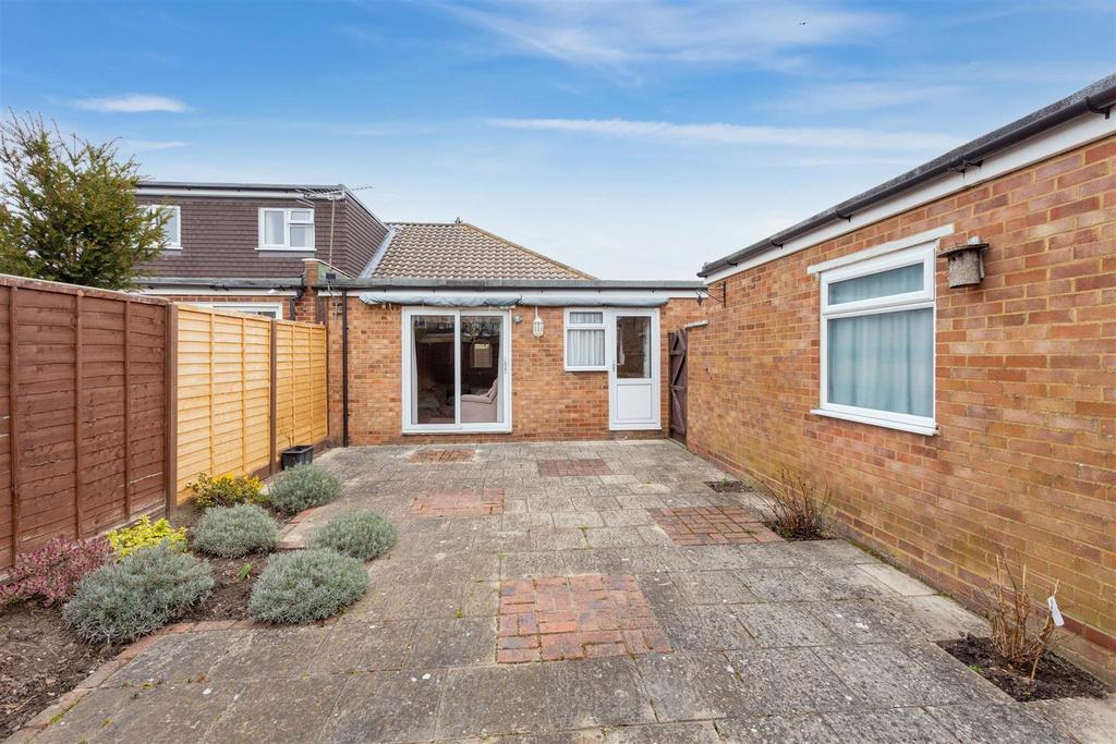 9 Walpole Road-2.jpg