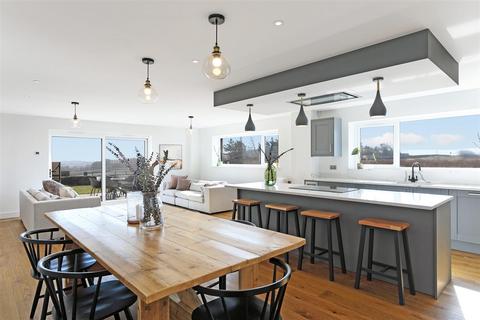 4 bedroom detached house for sale, Saxon Rise, Barkisland, Halifax