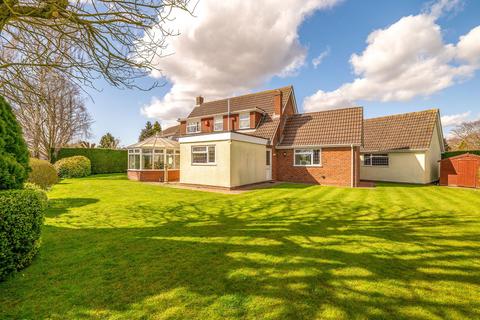 undefined, Orchard Close, Lincoln LN2