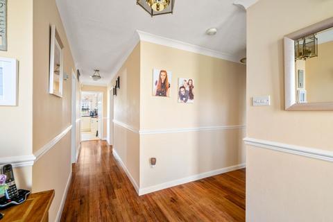 undefined, Orchard Close, Lincoln LN2