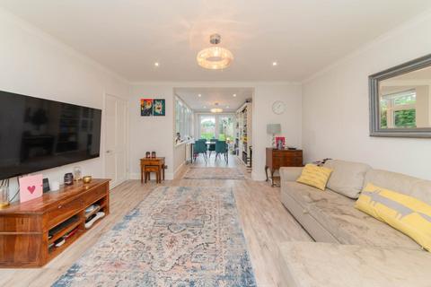 11 Windmill Street, Bushey Heath, Bushey, WD23 1NB