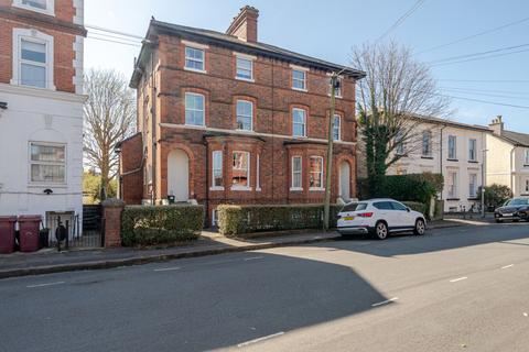 1 bedroom apartment to rent, Castle Crescent, Reading, RG1