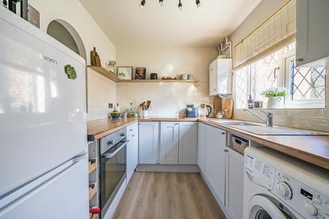 2 bedroom end of terrace house for sale, Mill Close, Haslemere, GU27