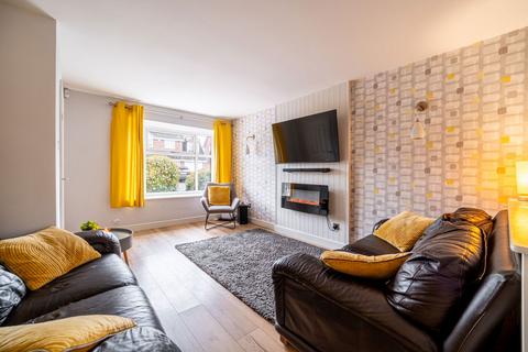 15 Blakemore Drive, Sutton Coldfield, B75 7RN
