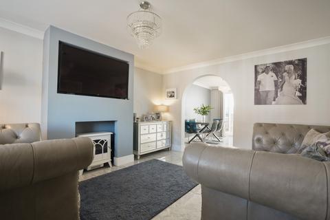 4 bedroom detached house for sale, Moat House Way, Doncaster, DN12