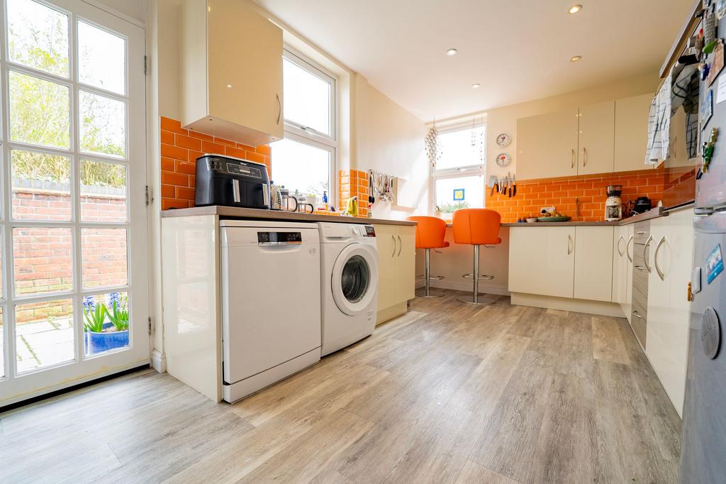Breakfast Kitchen