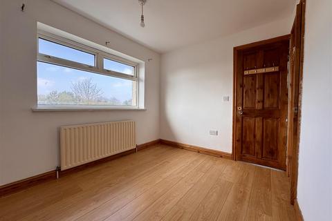 2 bedroom end of terrace house for sale, Chestnut Street, Grimethorpe