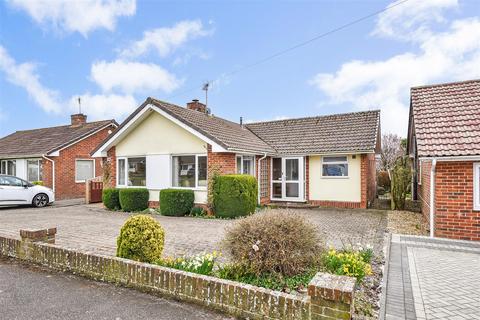 34 Blendon Drive, Andover, SP10 3NG