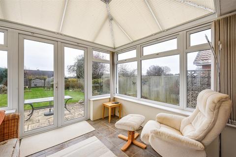 34 Blendon Drive, Andover, SP10 3NG