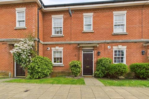 29 Cayton Road, Coulsdon, CR5 1LT