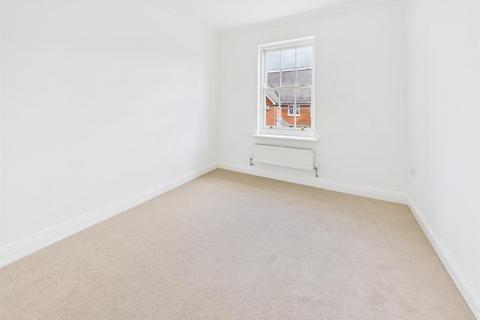 29 Cayton Road, Coulsdon, CR5 1LT