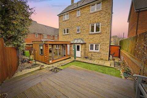 5 bedroom detached house for sale, Frampton Grove, Westcroft, Milton Keynes
