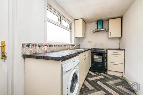 5 Crosswells Road, Oldbury, B68 8HA