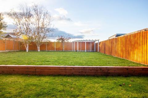 4 Boxworth End, Swavesey, Cambridge, CB24 4RA