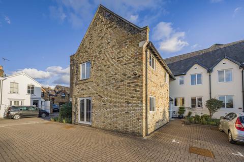 2 bedroom apartment for sale, Clearwater House, Richmond