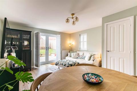 12 Coppice Close, Castle Donington, Derby, DE74 2YF