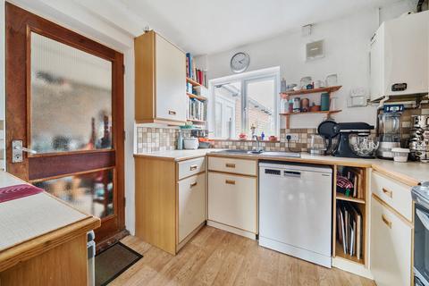5 bedroom detached house for sale, Farncombe Hill, Surrey GU7