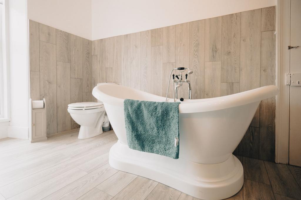 Main Bathroom